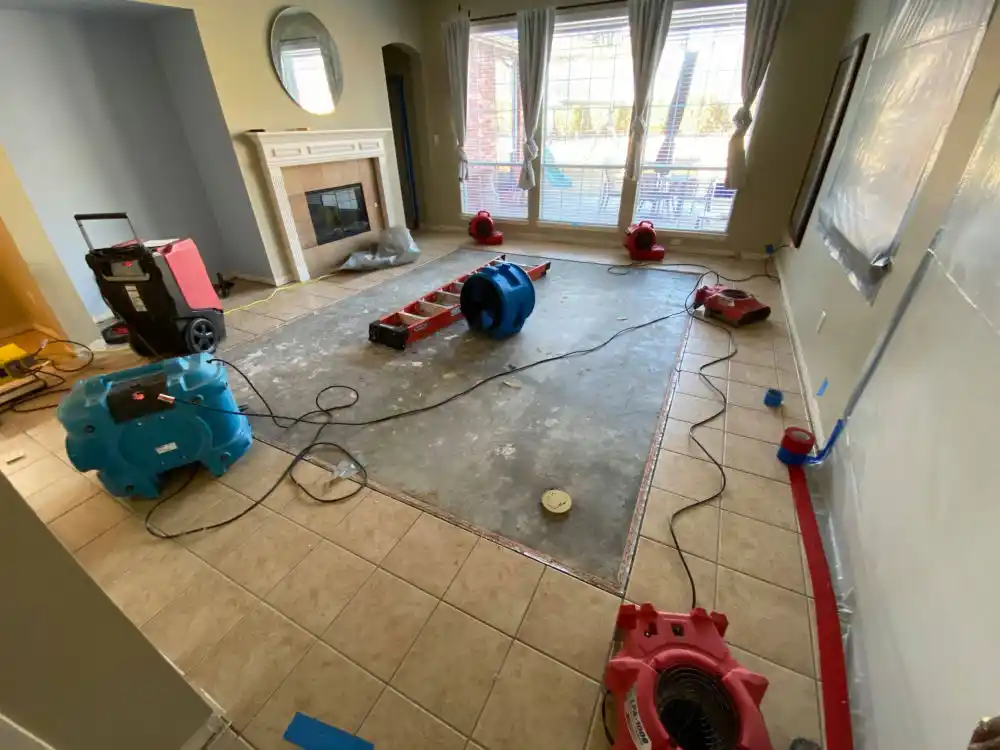 water damage restoration service Lauderdale-by-the-Sea